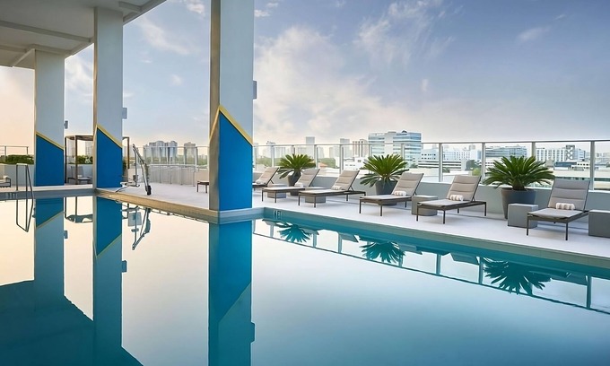 Ojus Hotel | Two Units | Modern Stays | Rooftop Pool | Near Aventura Mall & Beach