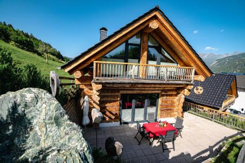 Ladis Ski Chalet | Tyroladis Family Chalet Frommes