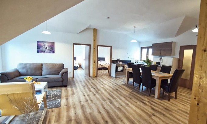 Sedlec Apartment | "U Čápa" Krásný apartmán v Sedleci