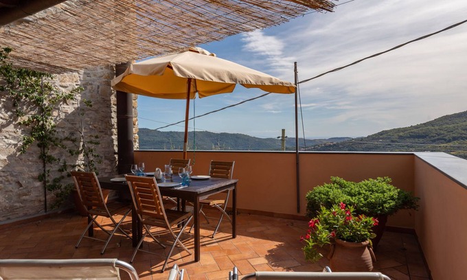 Villa Viani House | U Figu du Camin by Interhome