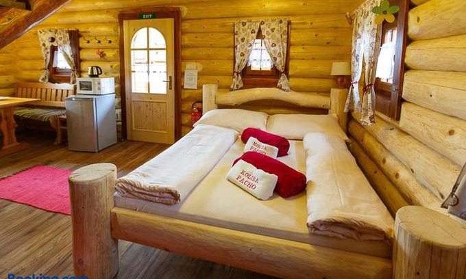 Velka Causa Apartment | Ubytovanie Koliba Pacho - Zrub Katka