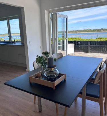 Tambohuse Villa | Udsigtsvilla Tambohus