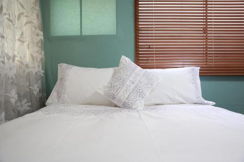 Yushima Apartment | Ueno上野!Akihabara秋葉原!Asakusa 浅草!3min walk to station!交通便利地点繁华!附近美食!商场百货遍地! 干湿分离! 智能马桶! 高速无限制网路! 高级公寓403