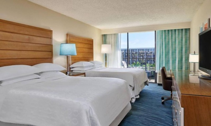 Florida Central Atlantic Coast Resort | Ultimate Orlando Getaway! Three Elegant City View Units, 2 Pools, Hot Tub