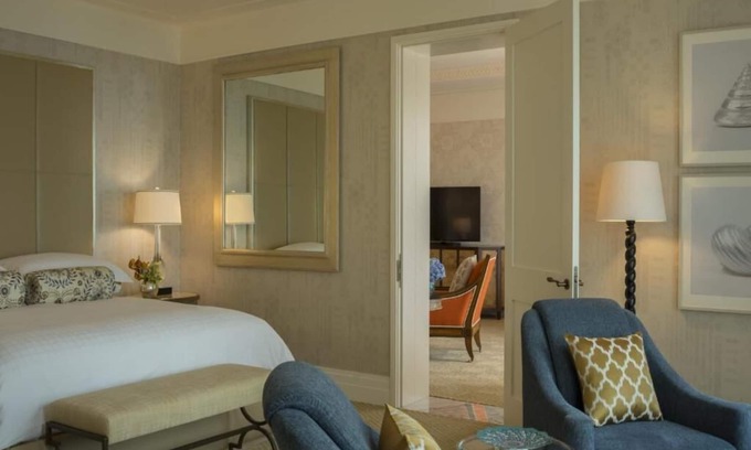 Jumeirah House | Ultra luxury Skyline Suite In Jumeirah Resort By Luxury Bookings