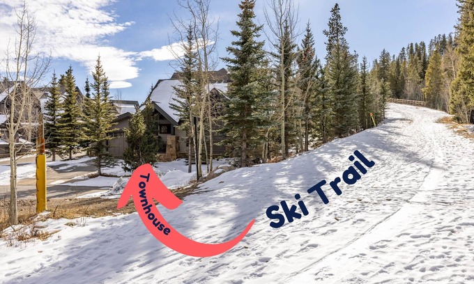 Breckenridge House | Unbeatable location! 5 Min Walk to Main St