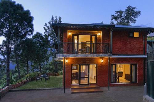 Kasauli Villa | Uncle Bob Villa Best View In Kasauli 3BDR wCook