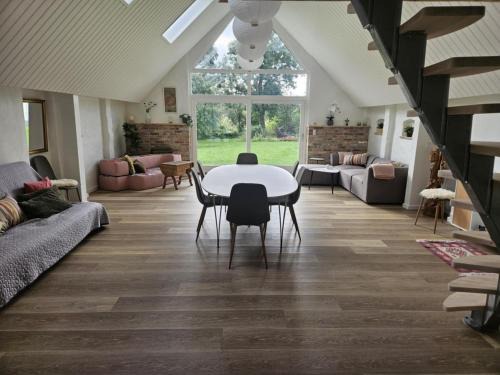 Frederikshavn Municipality Villa | UNIKT studio med PRAGTFULD udsigt og absolut RO