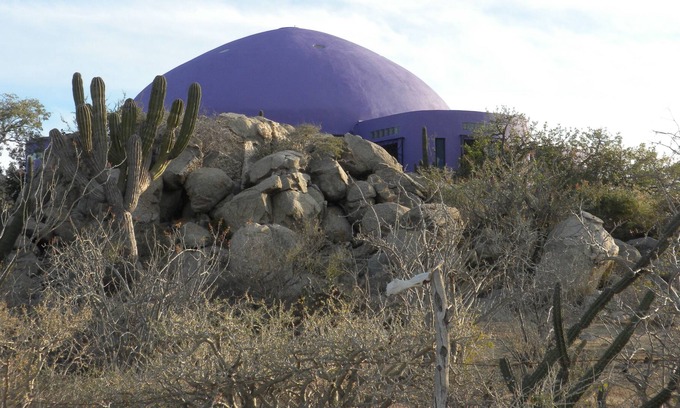 Los Zacatitos House | Unique Artist Dome Between Mountains Sea And Desert