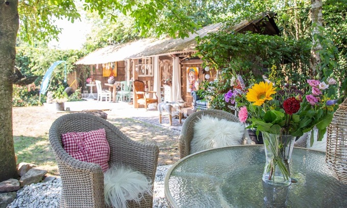 Sleen House | Unique Atelier house with hottub next to Pieterpad.