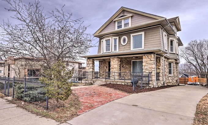 Southmoreland Apartment | Unique Kansas City Apt: Walk to KC Streetcar Stop!