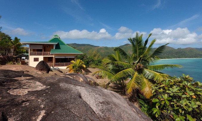 Au Cap Villa | Unique Panoramic View Of Cote D'or, St Pierre, Curieuse And Neighbouring Islands