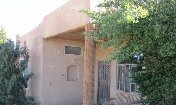 Sombrillo House | Unique Santa Fe Area Casita on 5 Acres with Great Views and nice amenities