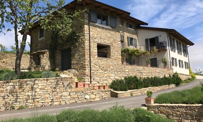 Mombarcaro Villa | Unique Villa in unexplored italy with Alp views!