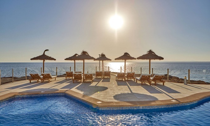 Colonia Sant Jordi Hotel | Universal Hotel Cabo Blanco - Adults Only