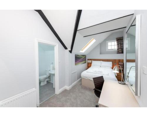 Langley Marish Hotel | Uno Hotel Heathrow Windsor