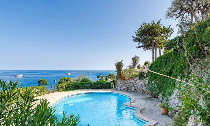 Saint-Jean-Cap-Ferrat Apartment | UNPARALLELED PANORAMIC VIEWS OF COASTAL BLISS IN VILLEFRANCHE AND CAP-FERRET