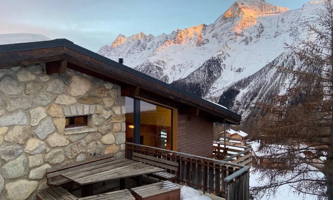 Wiler Apartment | up to 3100m. Guaranteed snow. For 2 families