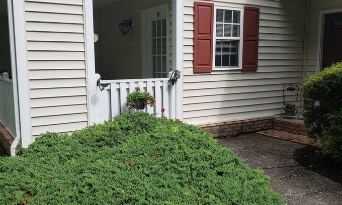 Hethwood - Prices Fork Condo | Updated, 2 Bedroom Condo - Sleep 6 off of Price's Fork - 2 Night Minimum