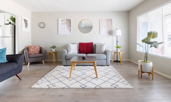 Encanto Apartment | Updated 2 bedroom in Midtown Phoenix | Streaming TV