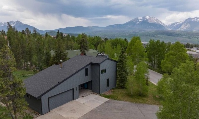 Dillon House | Updated Home in Downtown Dillon Private Hot Tub,