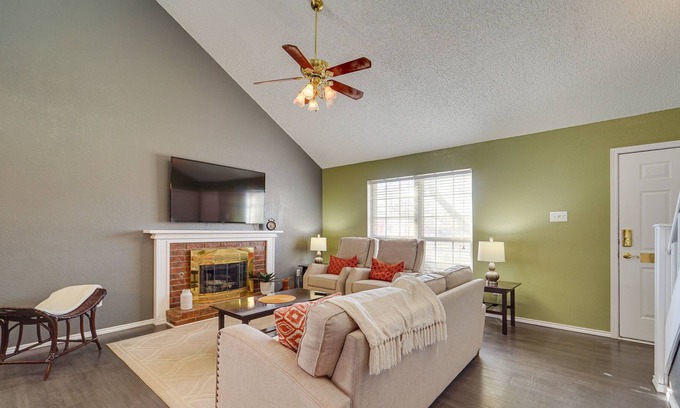 Lubbock House | Updated Lubbock Vacation Rental with Yard!