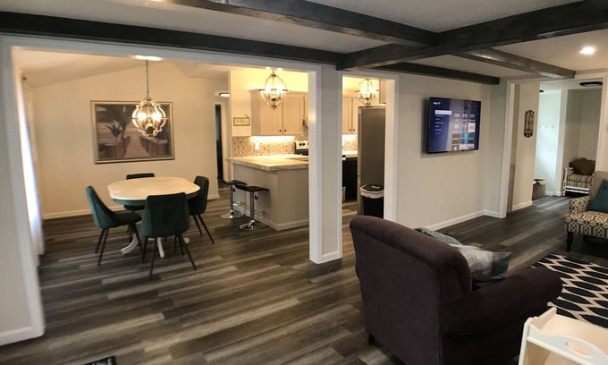 St. Helen House | Upnorth with a dockslip