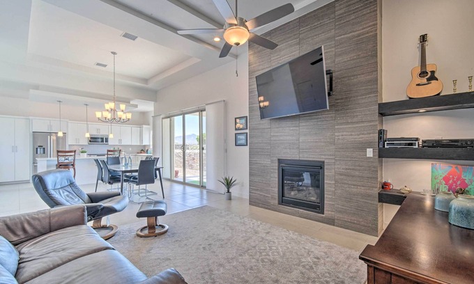 El Paso House | Upper Valley El Paso Home w/Hiking Access On-Site