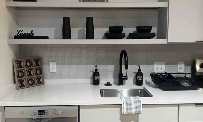 Midtown Apartment | Upscale apartment in Midtown Memphis! Minutes from Midtown/Downtown attractions!