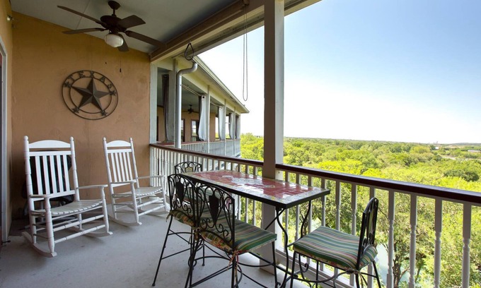 Gruene Condo | Upscale in Historic Gruene, TX! Walk to shops, dining and Gruene Hall!