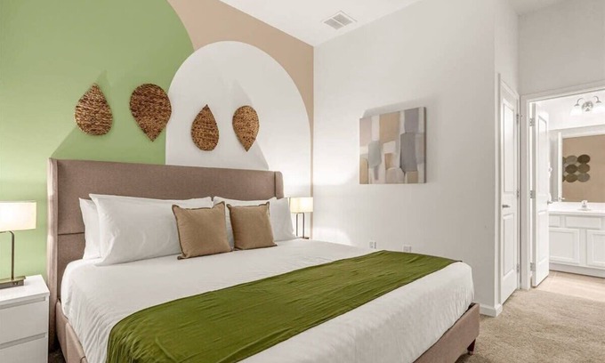 Kissimmee House | Upstay: Resort-Style 12BR Villa—Bella Vida Resort