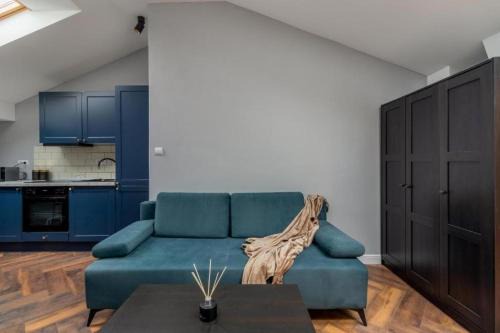 Praga Apartment | Urban Chic - Modern Apartment near Center & National Stadium, Marcinkowskiego #3