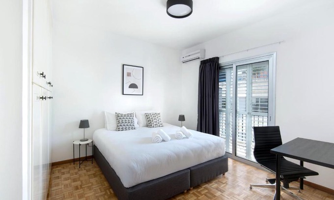 City Centre Apartment | Urban Condo 12 - 2 Bdr