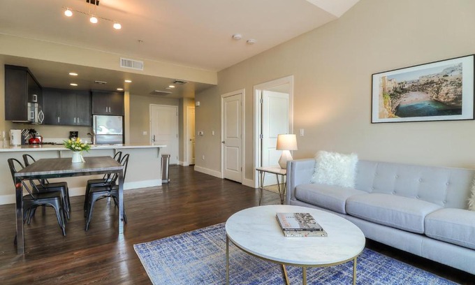 Pilgrim - Triton Apartment | Urban Flat Apartments @ Foster City