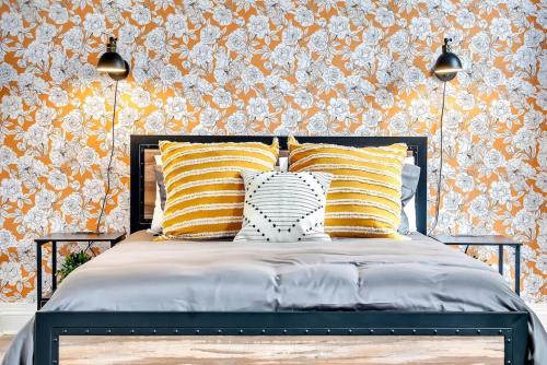 Seward Place Apartment | Urban Nest #4 Chic studio central to downtown