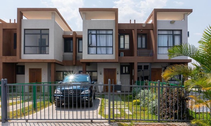 Lusaka Central Apartment | Urban oasis in kingsland city
