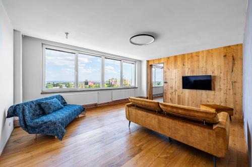 Prague 13 Apartment | Urban Oasis Stodůlky