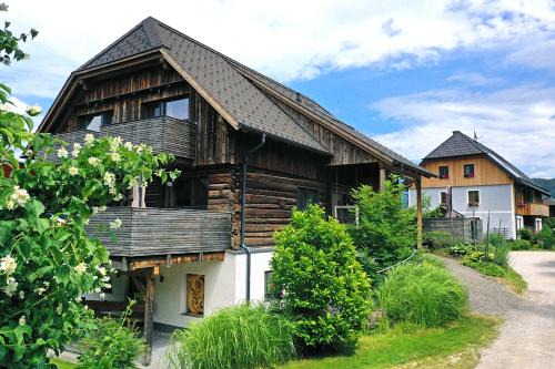 Falkenburg Apartment | Urlaub im Stall - Agromilia