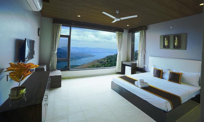 Wai Resort | Useeka Resort