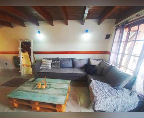 Province of Tierra del Fuego Ski Chalet | Ushuaia Magnifica, amplia cabaña con balcon