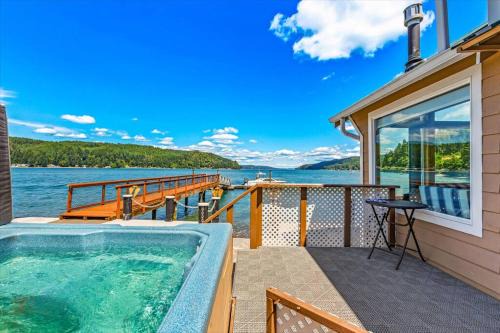 Union House | Utopia Cove