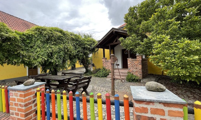 Dornburg Apartment | Vacation apartment on the Elbe cycle path