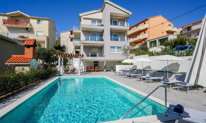 Podstrana Apartment | Vacation apartment/apartment for 5 guests with 65m² in Podstrana (117149)