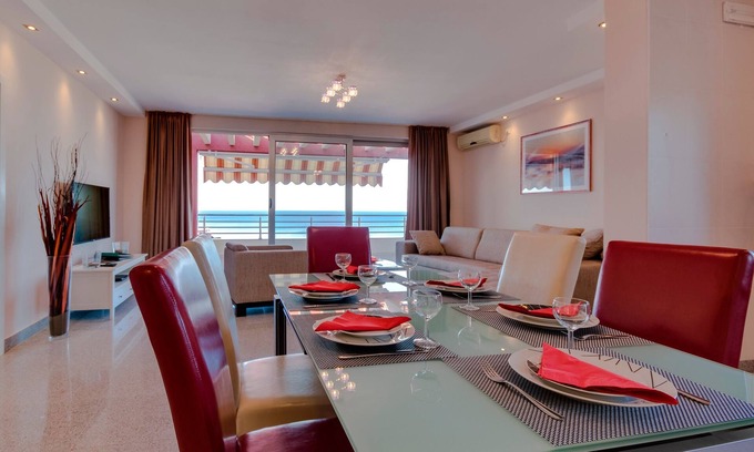 Utjeha Apartment | Vacation apartment/apartment for 6 guests with 135m² in Utjeha (29627)