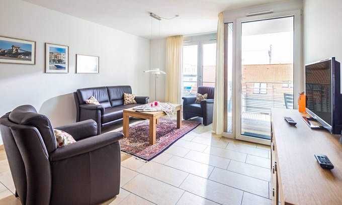 Norderney Apartment | Vacation apartment Schippershuus 08 at the monument