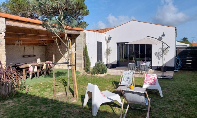 Domino House | Vacation home in Domino