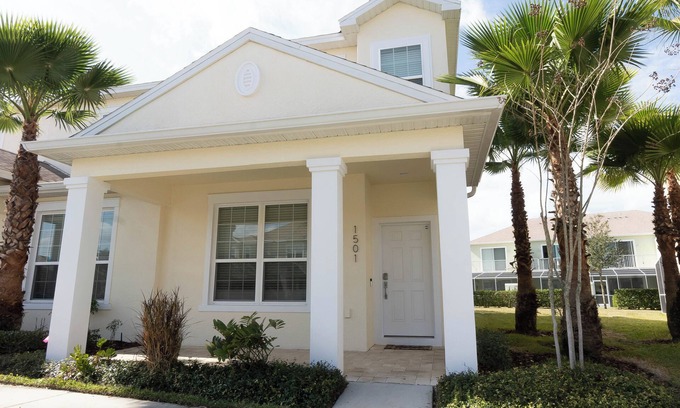 Clear Creek House | Vacation Getaway