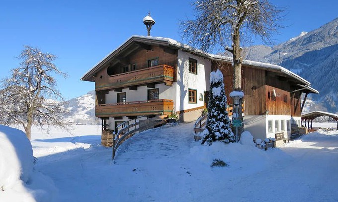 Burgstall House | Vacation home Burgstall in Mayrhofen, Zillertal - 7 persons, 2 bedrooms