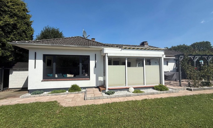 Glueckstadt House | Vacation home in Glückstadt - with garden & close to the Elbe