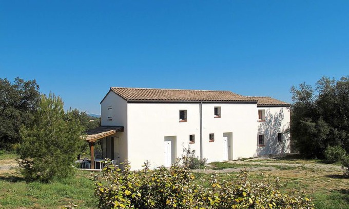 Sauve House | Vacation home Résidence Les Portes des Cevennes (SUE101) in Sauve - 6 persons, 2 bedrooms